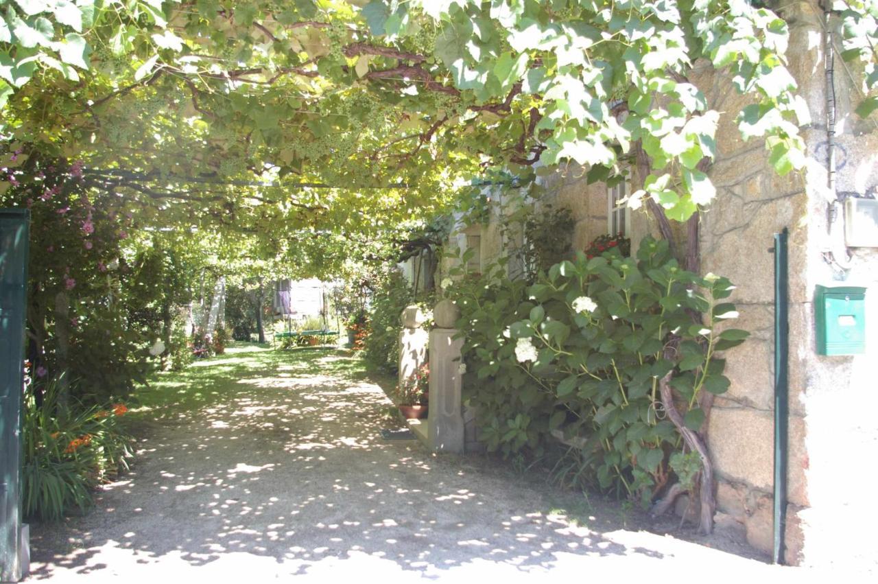 Willa Vivienda Tradicional Con Jardin Y Patio Interior Vilanova de Arousa Zewnętrze zdjęcie