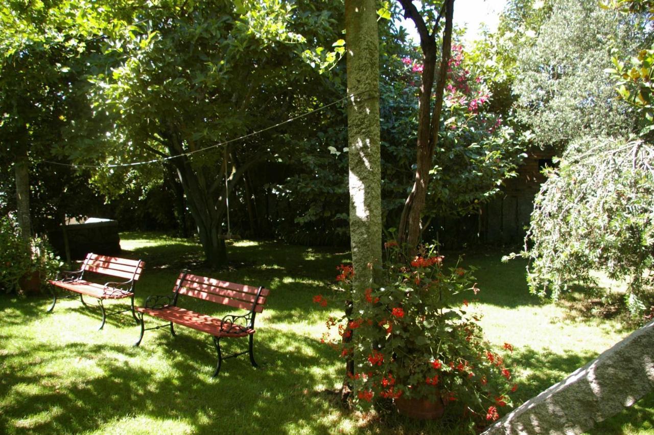 Willa Vivienda Tradicional Con Jardin Y Patio Interior Vilanova de Arousa Zewnętrze zdjęcie