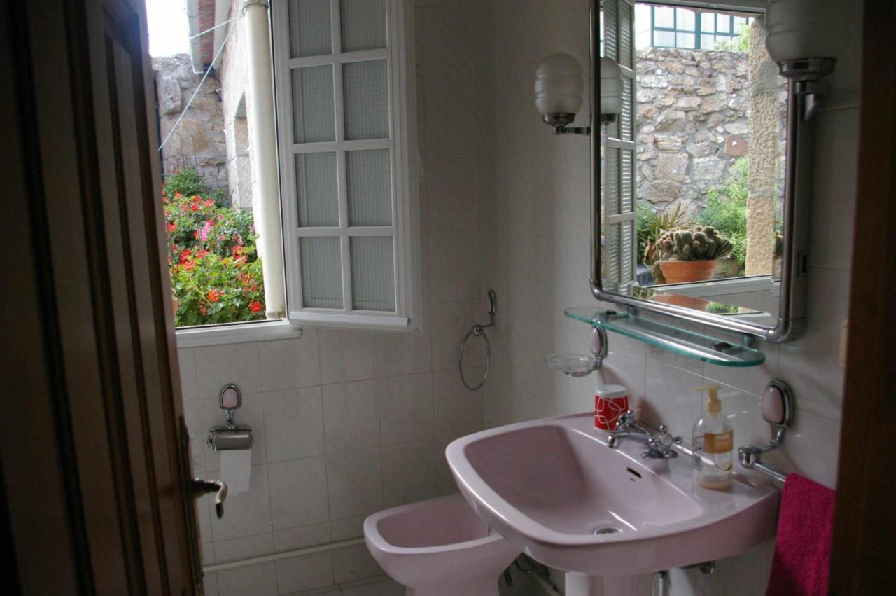 Willa Vivienda Tradicional Con Jardin Y Patio Interior Vilanova de Arousa Zewnętrze zdjęcie