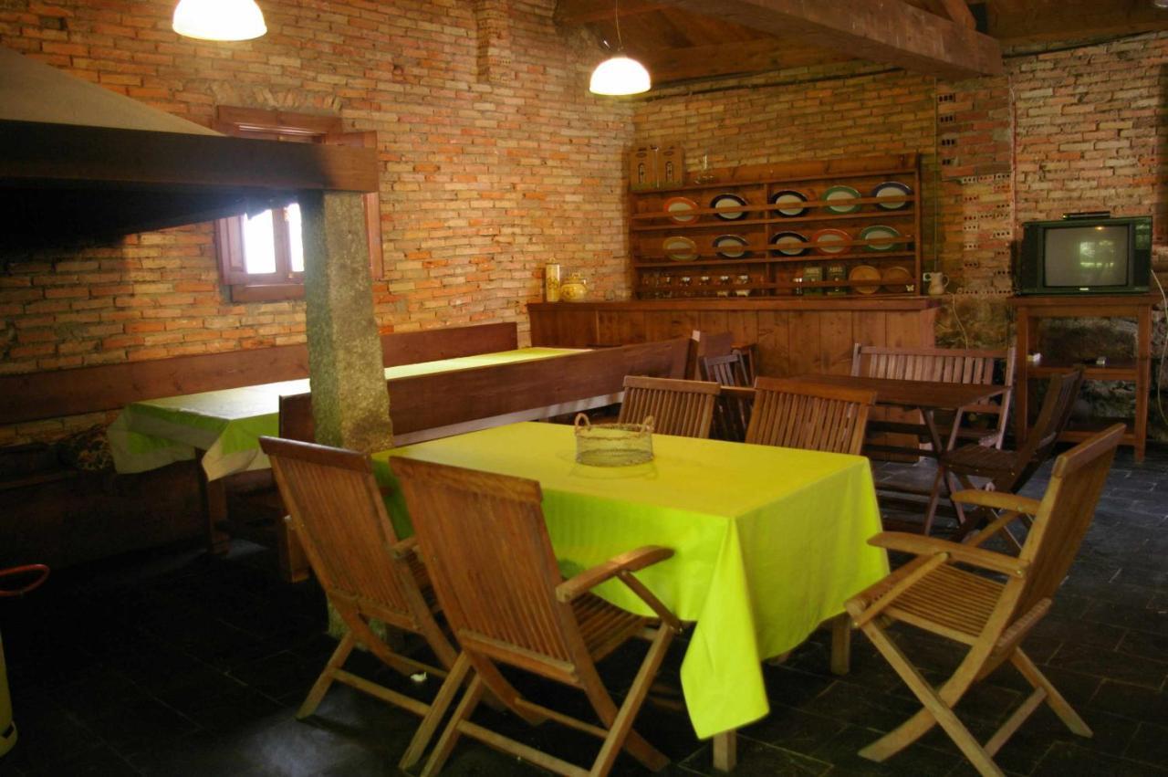 Willa Vivienda Tradicional Con Jardin Y Patio Interior Vilanova de Arousa Zewnętrze zdjęcie